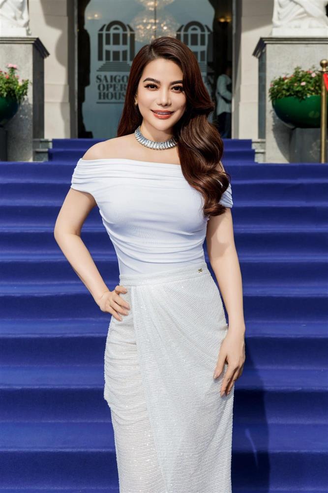 Đại diện Miss Earth Việt Nam 2023 liên tục vấp ngã, Trương Ngọc Ánh tiết lộ lý do xót xa phía sau?-3