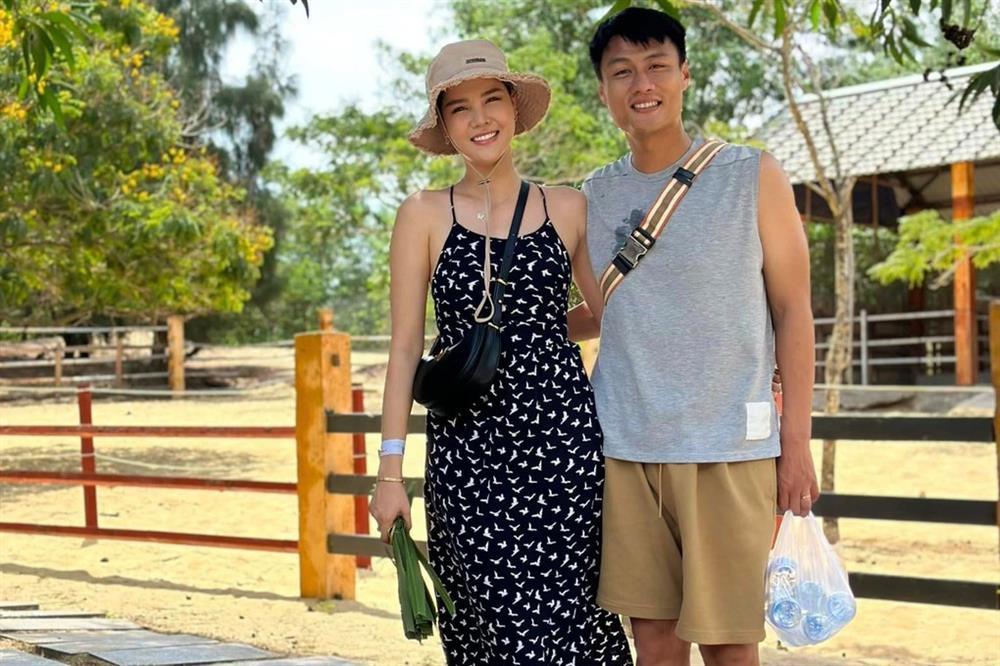 Sau nhiều năm ở ẩn, cuộc sống của vợ cầu thủ Mạc Hồng Quân giờ ra sao?-4