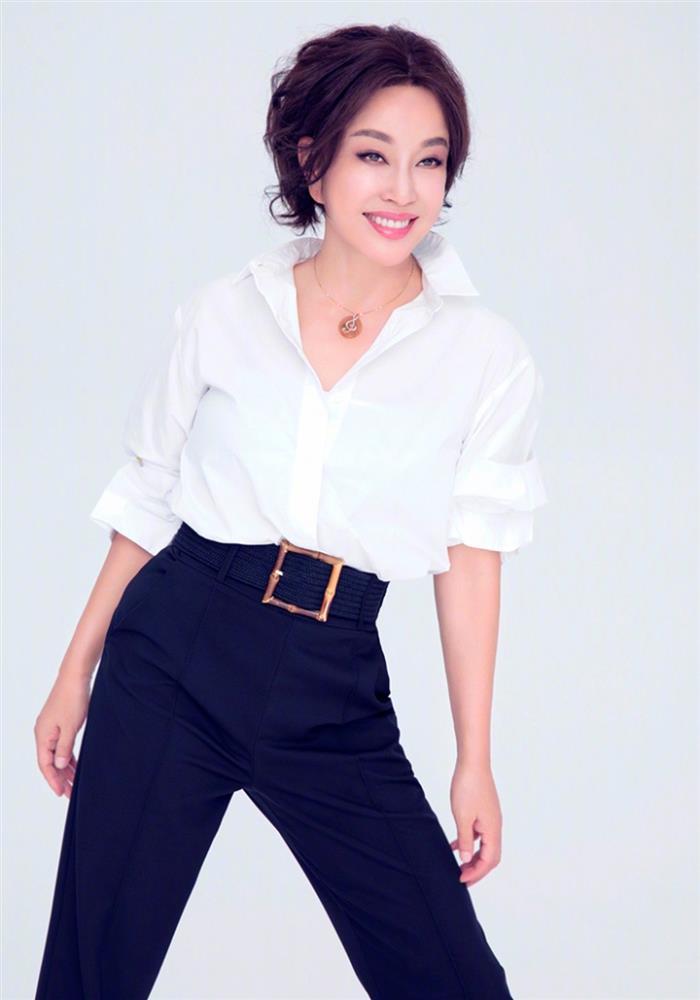 Lưu Hiểu Khánh: U70 vẫn thích cưa sừng, cuộc đời như một cuốn phim-3