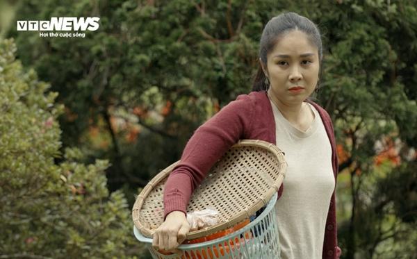 Diễn viên Lê Phương: Khi tôi đóng cảnh nóng, chồng sẽ tránh đi nơi khác-1