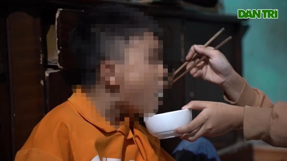 Học sinh bị đánh rối loạn tâm thần: Chưa thể tiên lượng khả năng hồi phục-1