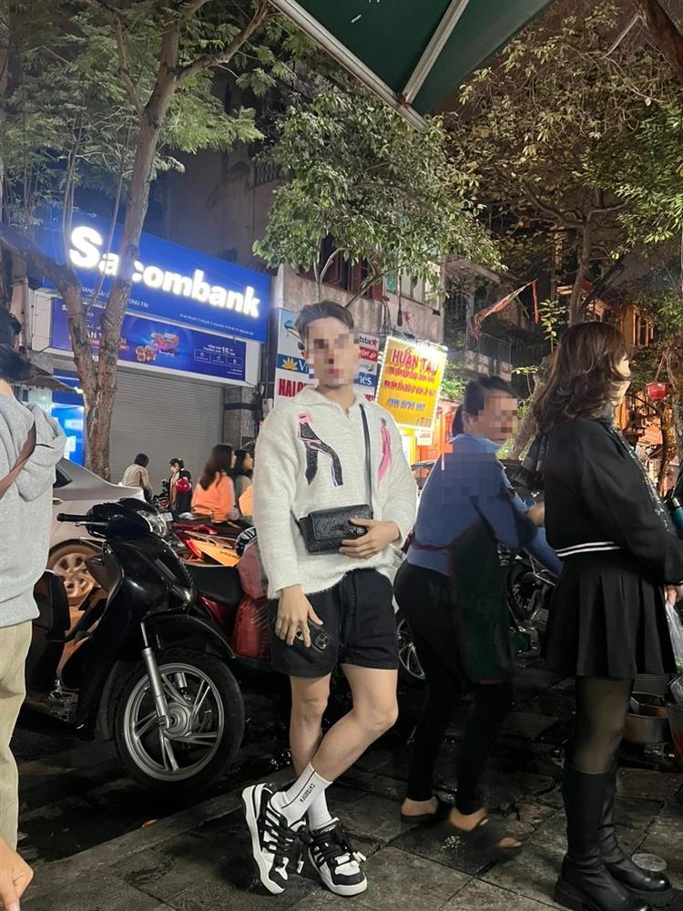 Khách tố nhân viên quán xôi chè nổi tiếng ở Hà Nội chửi khách như con-2