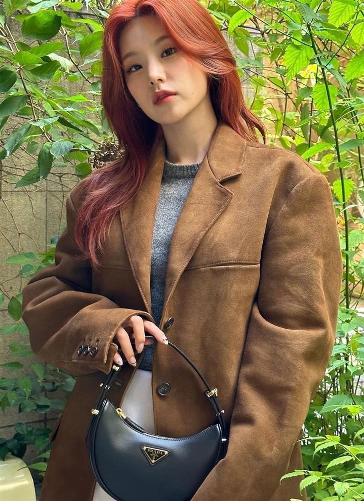 5 màu tóc đỏ phù hợp với các cô gái trong dịp cuối năm nay-6