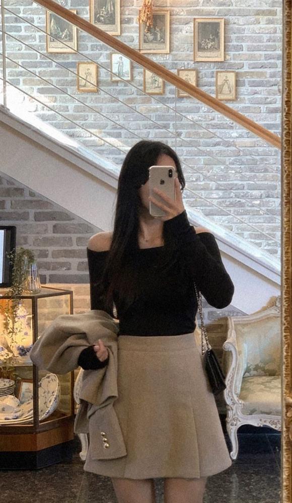 4 kiểu áo hợp diện cùng chân váy dạ-1