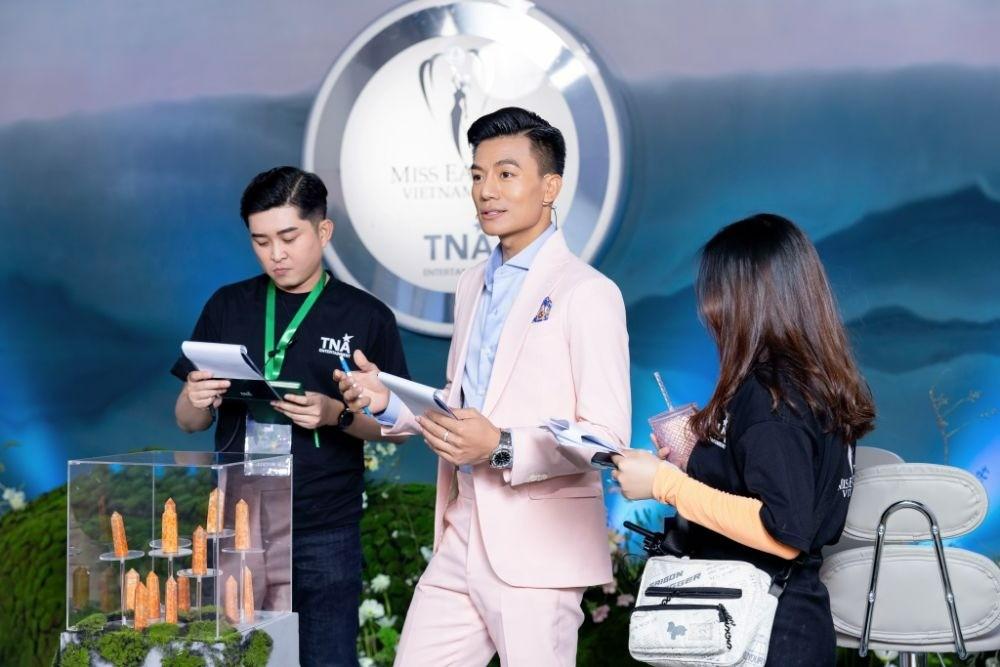 Trai đẹp showbiz Việt đổ xô đi làm MC và cái kết-2
