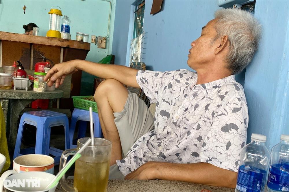 Người cạy cửa cứu 10 người trong đám cháy: Biết bé gái kẹt nhưng bất lực-1