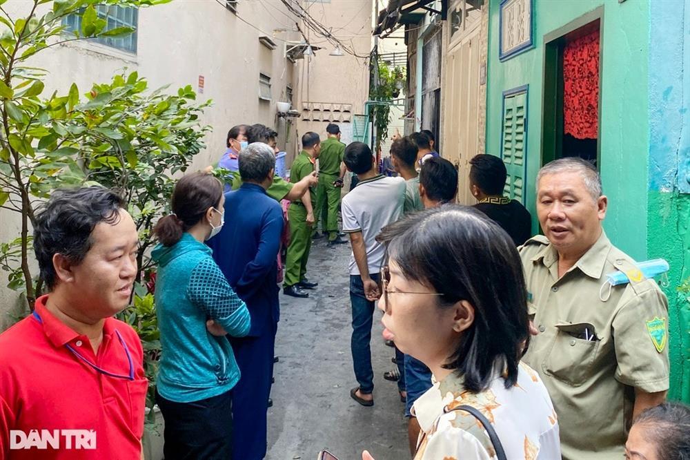 Người cạy cửa cứu 10 người trong đám cháy: Biết bé gái kẹt nhưng bất lực-2