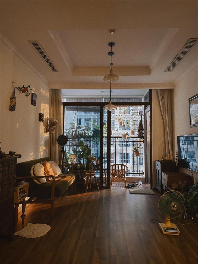 Ngôi nhà cực chất, độc đáo như một quán cafe của ca sĩ Jun Phạm ấm cúng không khí Giáng sinh-14