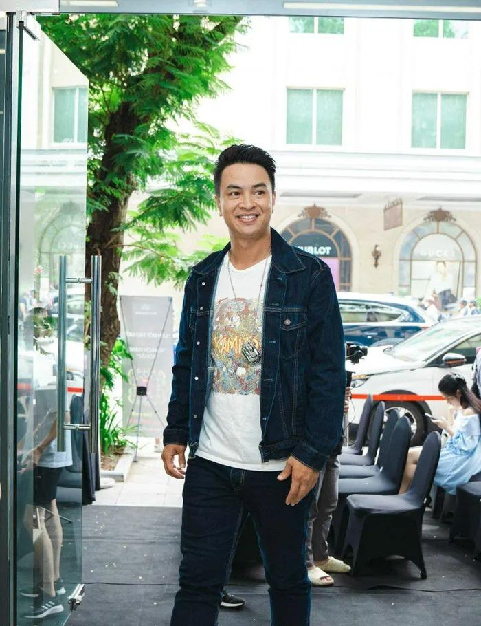 Gu thời trang đa dạng của Lý Chí Huy - anh trai nam chính Chúng Ta Của 8  Năm Sau-5