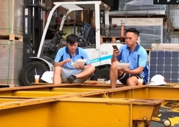 Nam diễn viên tiết lộ lý do từ giã showbiz để đi làm thợ xây-1