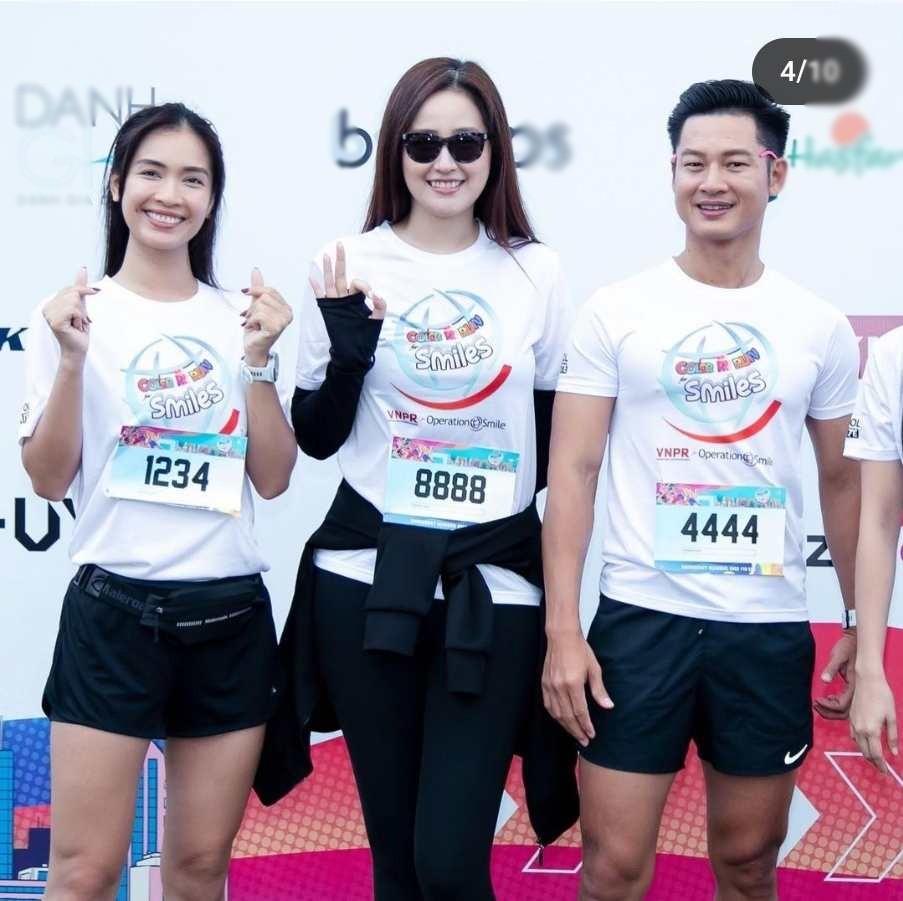 Mai Phương Thúy diện đồ tập nóng bỏng khi chơi thể thao, bất kể trên bờ hay xuống nước-1