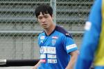 Yokohama FC xuống hạng, Công Phượng về Việt Nam cứu vãn sự nghiệp?