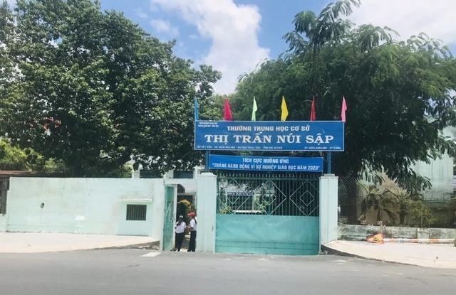 Ăn kẹo do bạn cùng lớp bán, 15 học sinh bị ngộ độc-1