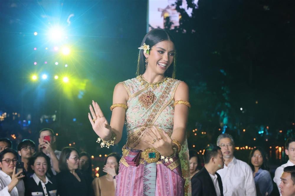 Á hậu Hoàn vũ 2023 chạy show liên tục sau khi về Thái Lan-8