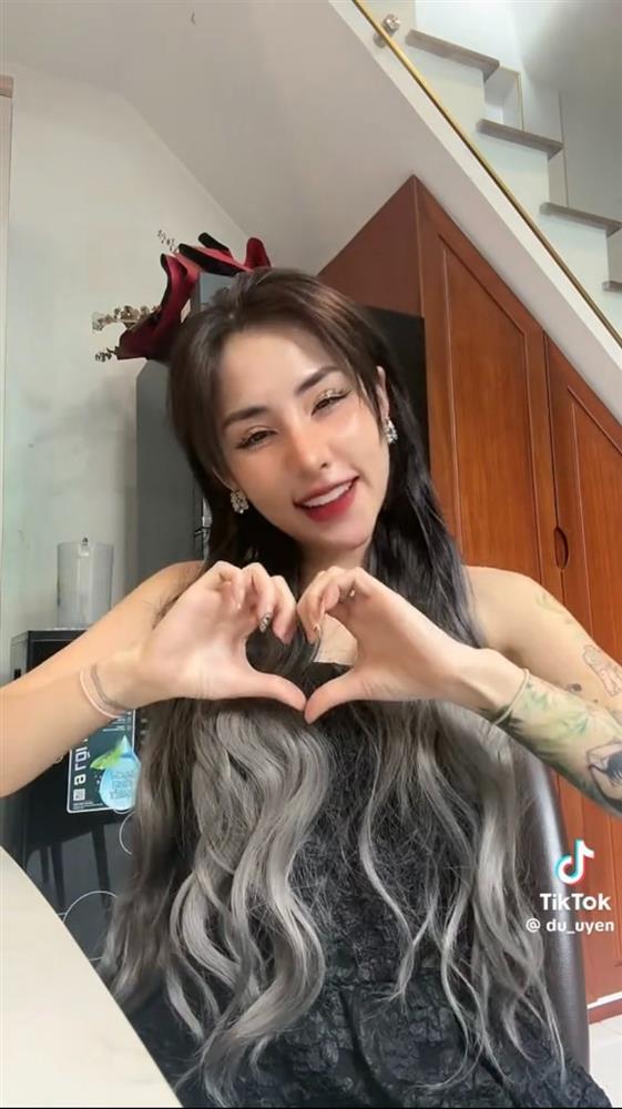 Du Uyên phá kén sau 2 năm chia tay Đạt G, phản ứng lạ khi bị nhắc tên người yêu cũ?-2