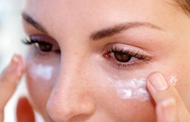 Cách khắc phục quầng thâm dưới mắt-2