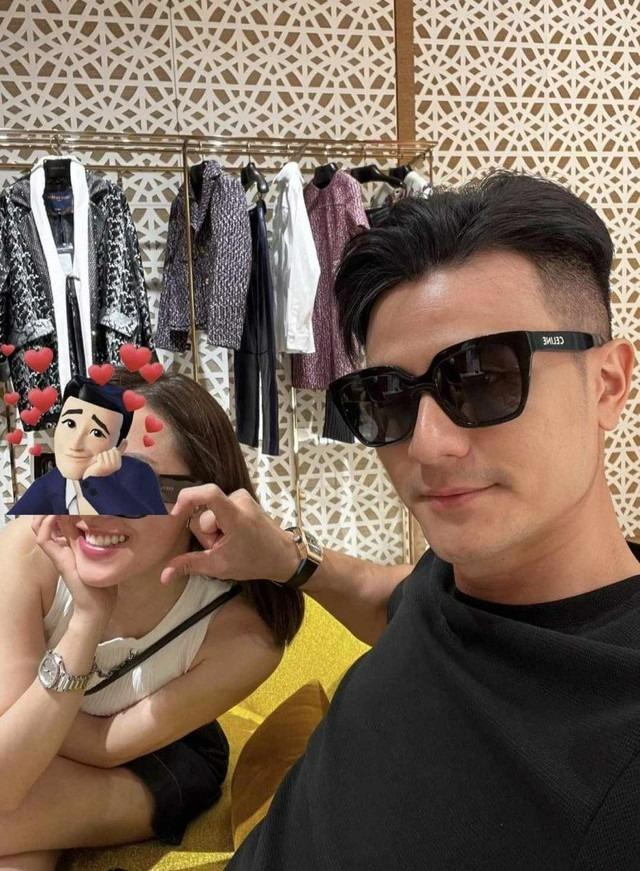 Vĩnh Thụy có động thái đầu tiên trên mạng xã hội liên quan đến bà xã sau 3 ngày tổ chức lễ cưới-5