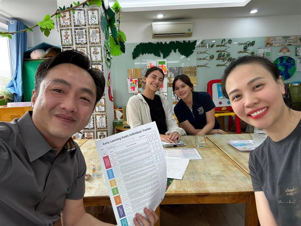 Vợ chồng Cường Đô La dở khóc dở cười trong lần đầu tiên đi họp phụ huynh cho ái nữ-3