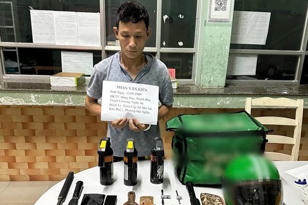 Nữ sinh lớp 6 sống lang thang, tụ tập lập nhóm trộm cắp tài sản-2