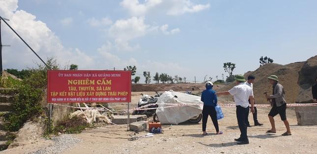 Điều tra việc phóng viên bị hành hung, giật điện thoại ném xuống biển-1