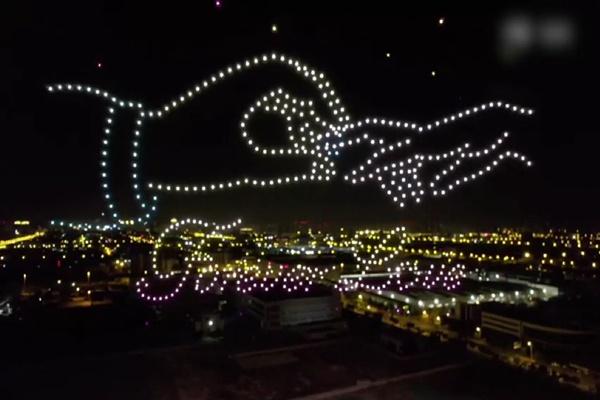 Sốc nặng khi nhận được lời cầu hôn của người hàng xóm-2