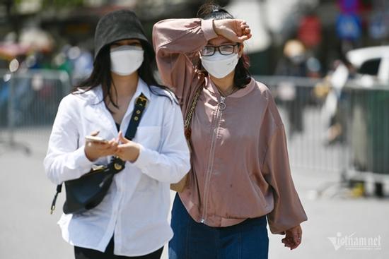 Dự báo thời tiết 8/12/2023: Miền Bắc đêm hạ thấp nhất 11 độ, ngày nắng mạnh