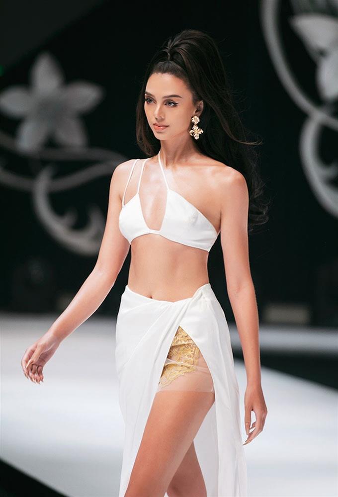 Người mẫu Dianka: Mẹ một con gợi cảm, hạnh phúc bên Bùi Tiến Dũng-4