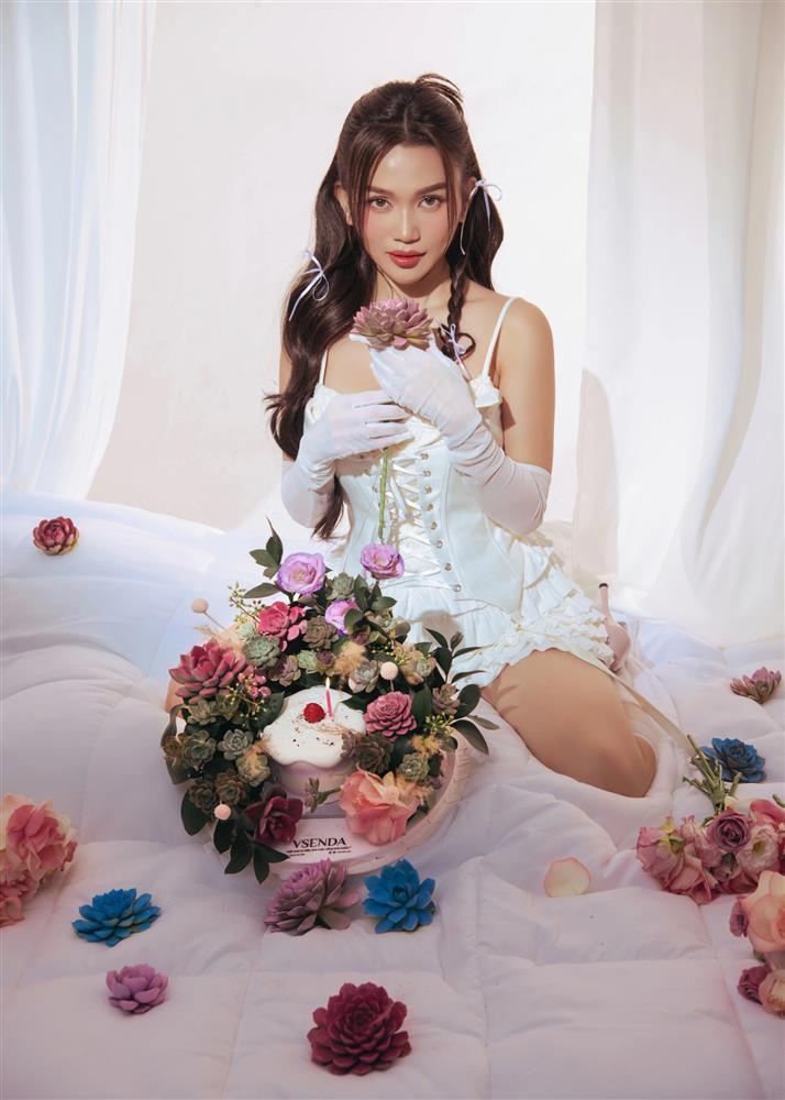 Sĩ Thanh sở hữu nhan sắc trẻ trung, quyến rũ tuổi 37-2