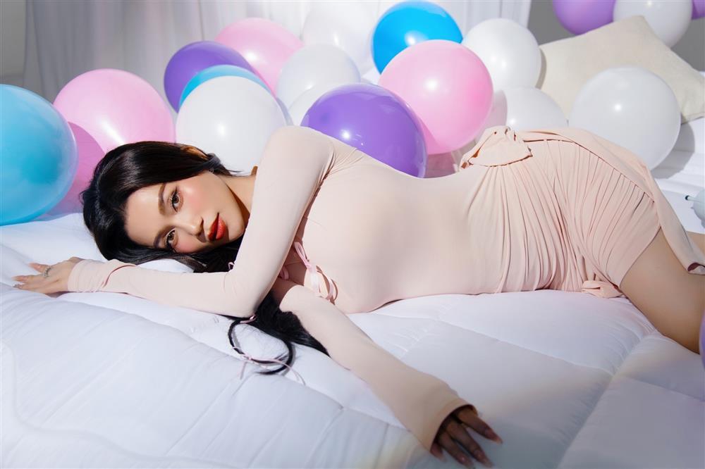 Sĩ Thanh sở hữu nhan sắc trẻ trung, quyến rũ tuổi 37-5