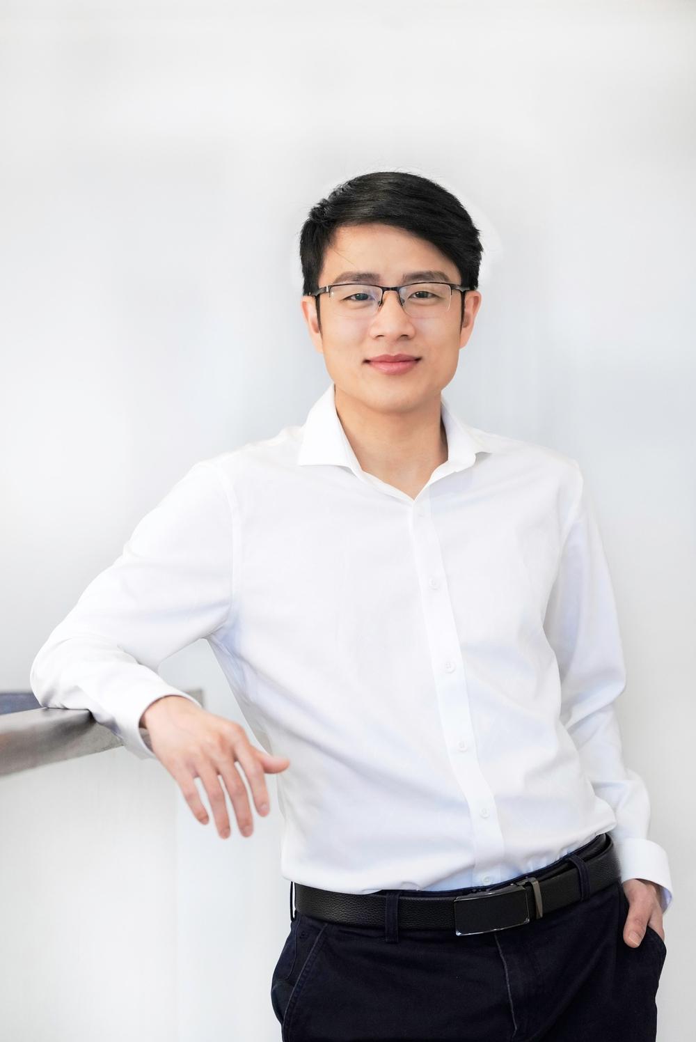 Bên trong biệt thự mới tậu rộng gần 1000m2 của quán quân Olympia: Chim hót véo von, suối chảy róc rách-4