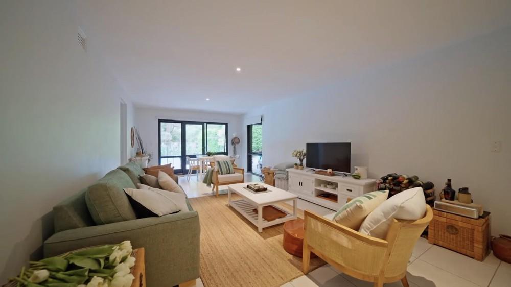 Bên trong biệt thự mới tậu rộng gần 1000m2 của quán quân Olympia: Chim hót véo von, suối chảy róc rách-9