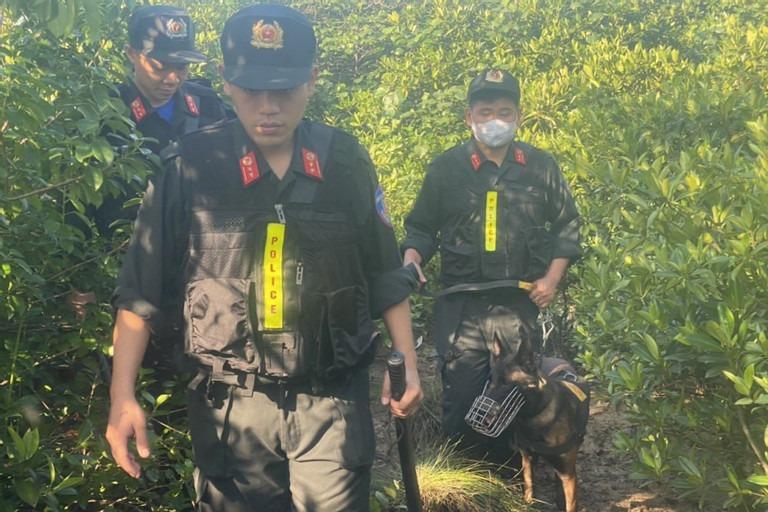 Bắt giữ hai phạm nhân sau 3 ngày trốn khỏi trại giam ở Hà Tĩnh-3