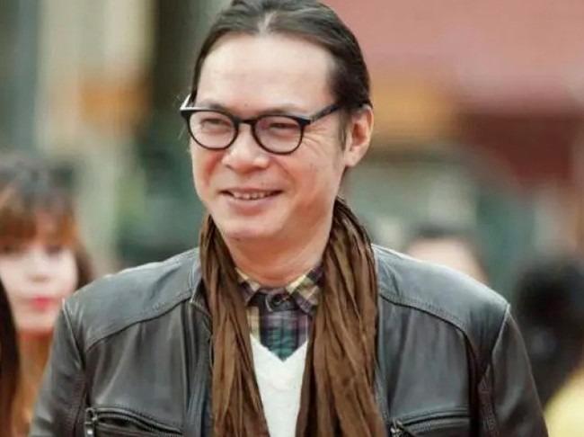 Tài tử điển trai nức tiếng một thời của điện ảnh Việt: Tuổi 60 viên mãn bên vợ đẹp, con ngoan-4