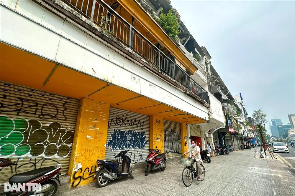 Tuyến phố đắt đỏ: Mỗi ngày mở mắt phải trả 10-20 triệu đồng tiền thuê nhà-6