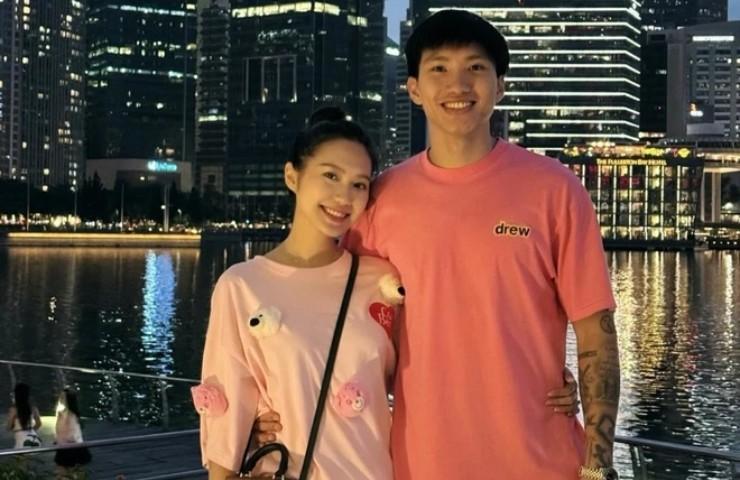 Tuần trăng mật ngọt ngào của 2 cặp đôi hot nhất Vbiz: Doãn Hải My vướng nghi vấn có thai-8