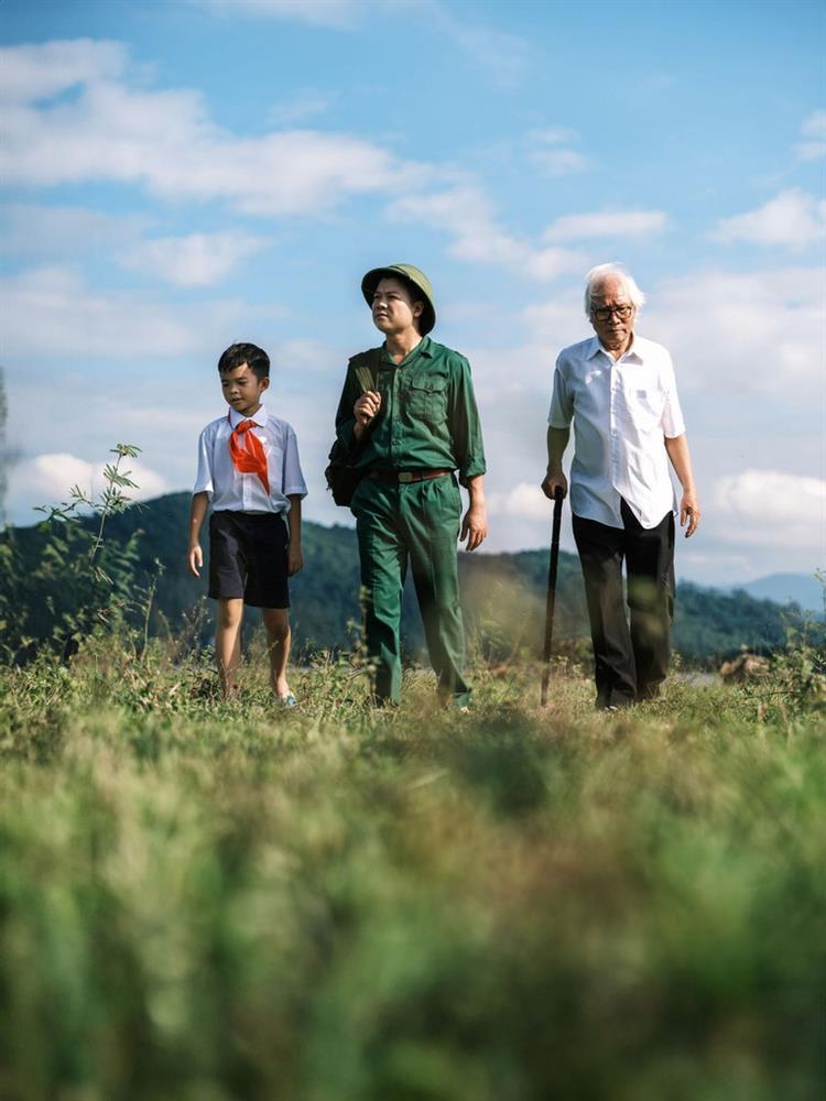 Hai Á quân Sao Mai vừa được phong tặng NSƯT là ai?-4