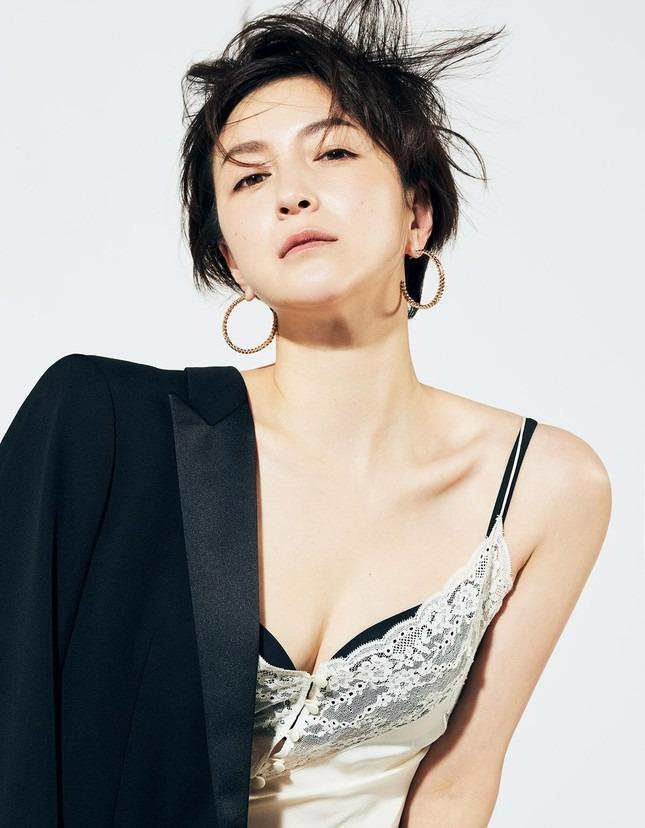 Ngọc nữ Nhật Bản sụp đổ danh tiếng vì ngoại tình-4