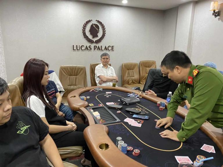 Phát hiện đường dây đánh bạc Poker trên 20 tỷ đồng ở Hà Nội-1