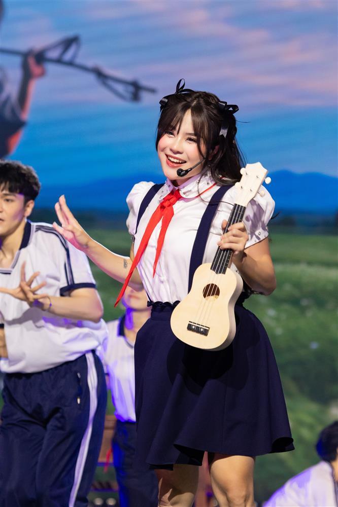 Các chị đẹp lội ngược dòng ngoạn mục-2