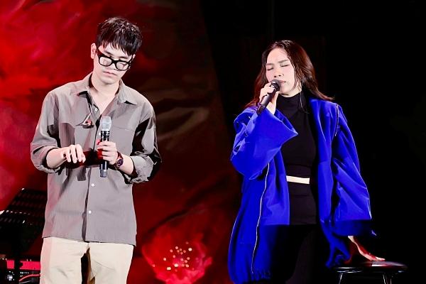 Ca sĩ Mỹ Tâm để lộ biệt phủ rộng lớn trong video mừng năm mới-13