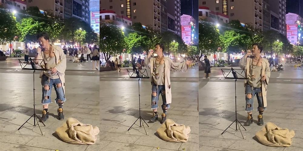 Nam ca sĩ nổi tiếng một thời ăn mặc rách rưới, hát rong tại phố đi bộ-1