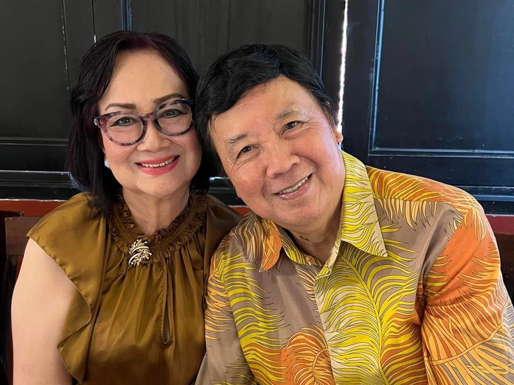 Danh hài Bảo Quốc tuổi 74: Vượt bạo bệnh, an yên bên vợ-4