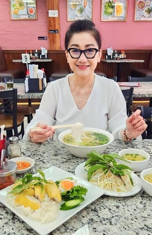 Thần đồng âm nhạc ở tuổi 60 tuổi vẫn được khán giả yêu quý-5