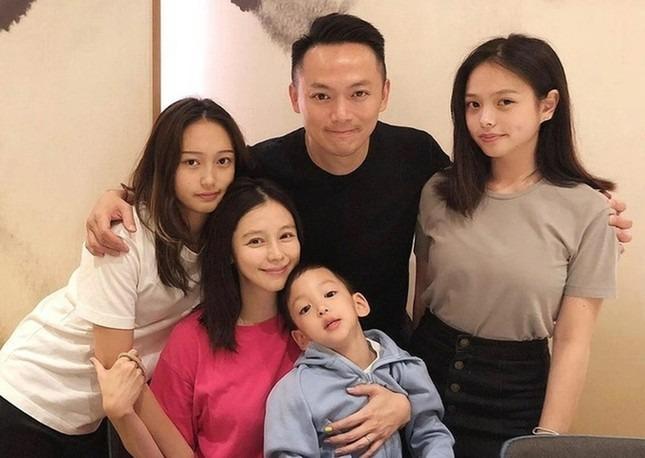 Từ Nhược Tuyên ly hôn chồng sau tin ngoại tình với Vương Lực Hoành-2