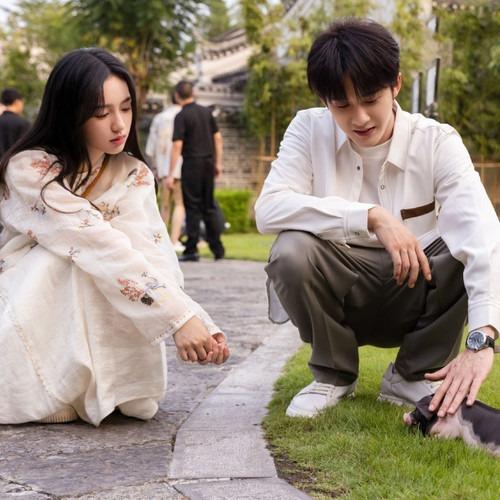 Châu Dã tình tứ bên Đàn Kiện Thứ, được khen đẹp đôi-3