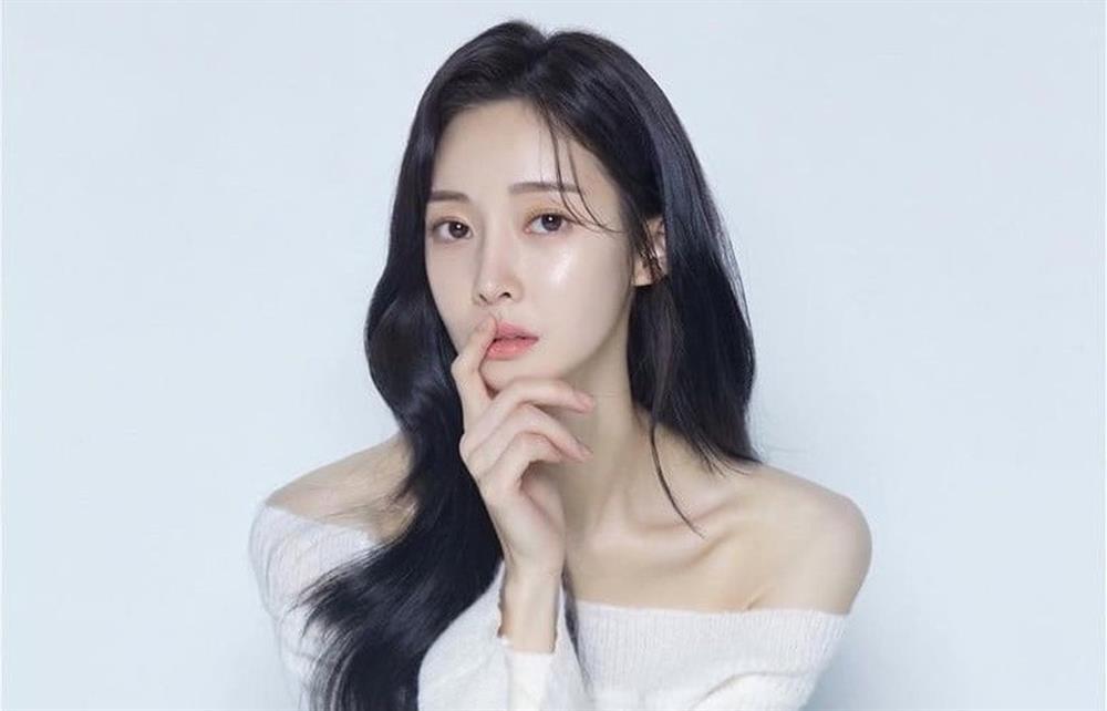 Ngôi sao thần tượng xứ Hàn tuyên bố ly dị và tái hôn cùng lúc-1