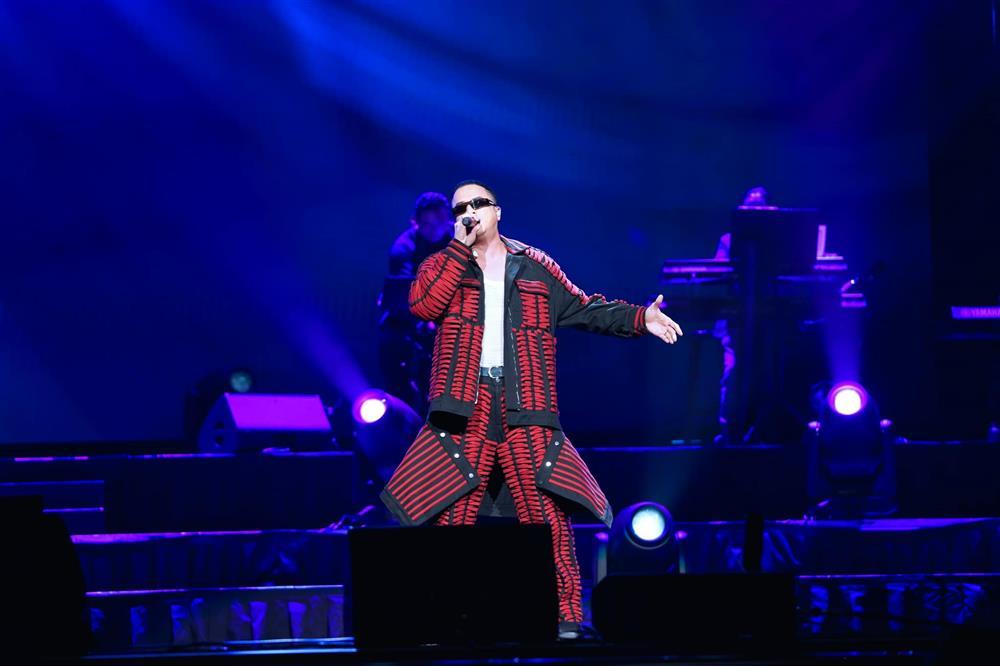 Cao Thái Sơn ở ngưỡng U40: Thích mặc áo mỏng khoe body nần nẫn-4