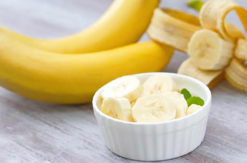 Chuối ăn xong đừng vội vứt vỏ, tận dụng làm theo cách này giúp da khỏe tóc đẹp lại ngừa nhiều bệnh-4