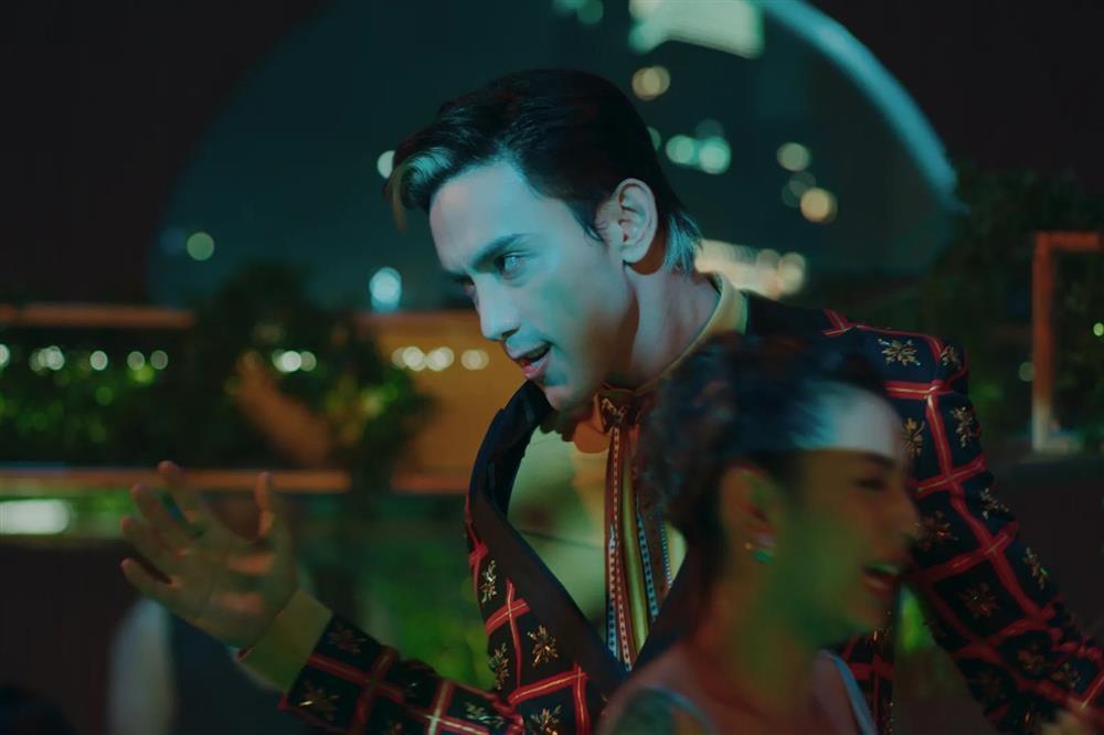 Phim ma cà rồng 18+ có Chi Pu, Thuận Nguyễn bị hạ bệ tại sân nhà-4