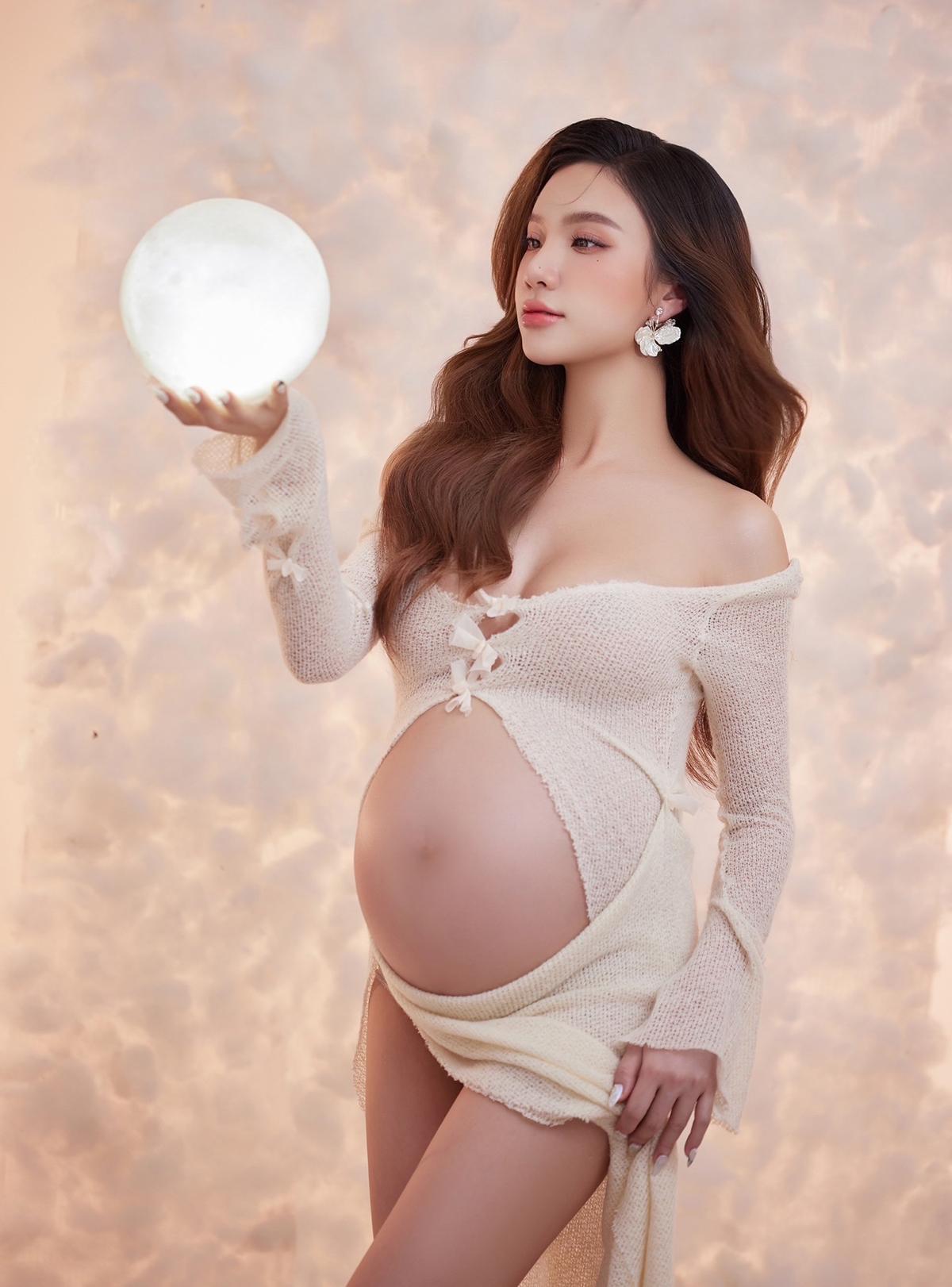 Hạnh Sino khoe bụng bầu đôi vượt mặt ở tháng thứ 8, lần đầu cho ông xã doanh nhân lộ diện-3